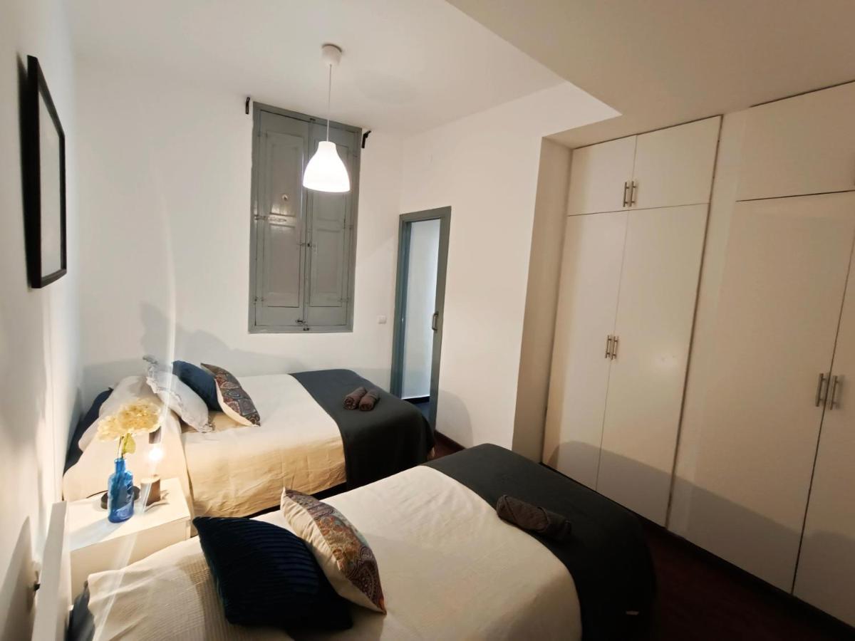 Auberge de jeunesse By Plaza Real Budget *