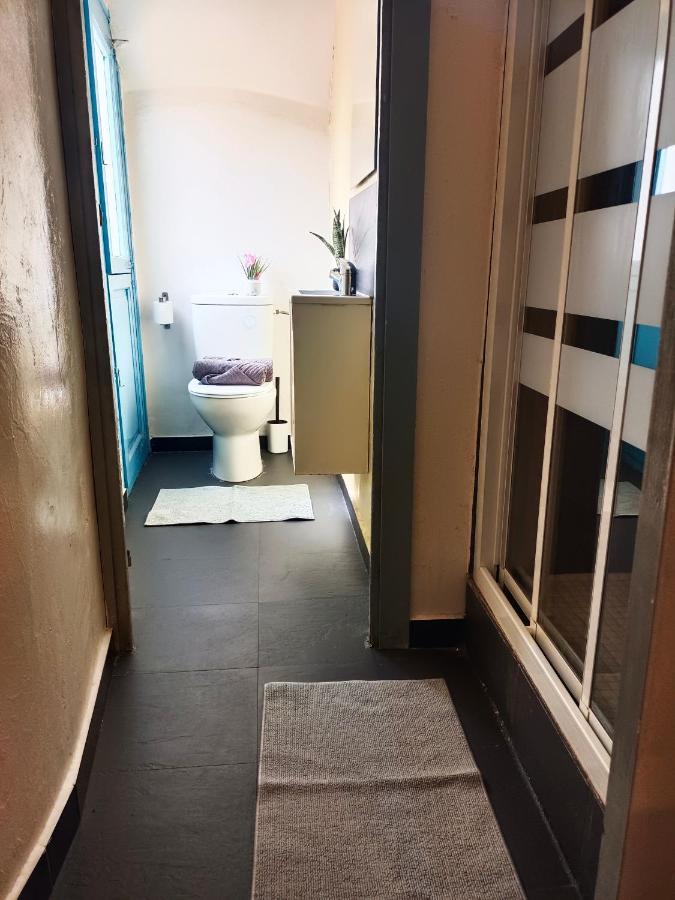 By Plaza Real Budget Barcelone